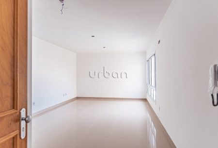 Apartamento com 83m², 2 quartos, 1 suíte, 2 vagas, no bairro Jardim Botânico em Porto Alegre