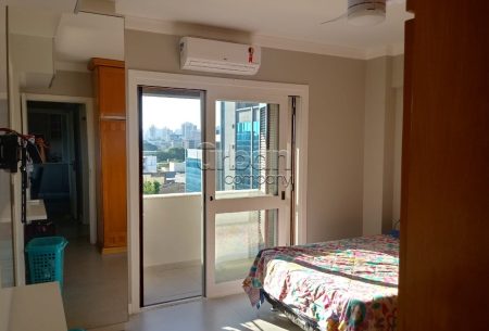 Apartamento com 105m², 3 quartos, 1 suíte, 1 vaga, no bairro Rio Branco em Porto Alegre