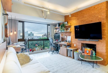 Apartamento com 75m², 2 quartos, 1 suíte, 2 vagas, no bairro Petrópolis em Porto Alegre