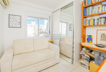 Apartamento com 74m², 2 quartos, 1 vaga, no bairro Santana em Porto Alegre