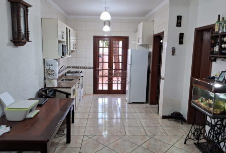 Casa em Condomínio com 114m², 3 quartos, 1 suíte, 3 vagas, no bairro Ecoville em Porto Alegre