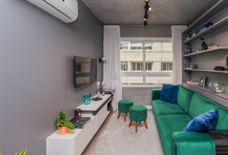 Apartamento com 69m², 2 quartos, 1 suíte, 2 vagas, no bairro Auxiliadora em Porto Alegre