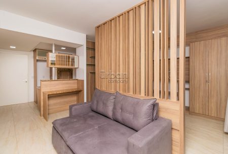 Apartamento com 39m², 1 quarto, 1 suíte, 1 vaga, no bairro São João em Porto Alegre