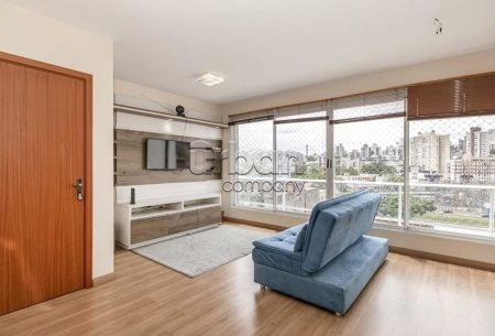 Apartamento com 89m², 3 quartos, 1 suíte, 2 vagas, no bairro Santana em Porto Alegre