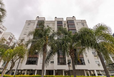 Apartamento com 84m², 3 quartos, 1 suíte, 1 vaga, no bairro Jardim Botânico em Porto Alegre