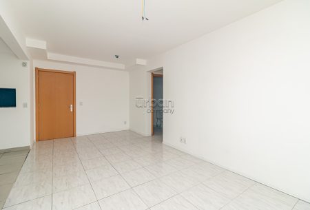 Apartamento com 49m², 1 quarto, 1 vaga, no bairro Teresópolis em Porto Alegre