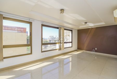 Apartamento com 118m², 3 quartos, 3 suítes, 3 vagas, no bairro Higienópolis em Porto Alegre