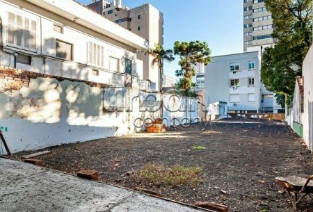 Terreno Comercial com 450m², no bairro Moinhos de Vento em Porto Alegre