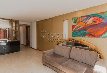 Apartamento Garden com 200m², 3 quartos, 1 suíte, 2 vagas, no bairro Petrópolis em Porto Alegre