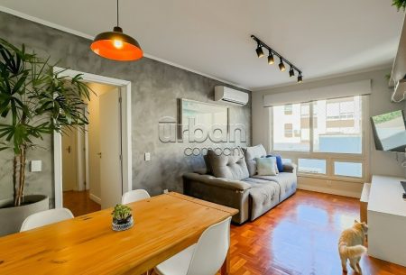 Apartamento com 99m², 3 quartos, 1 suíte, 2 vagas, no bairro Petrópolis em Porto Alegre