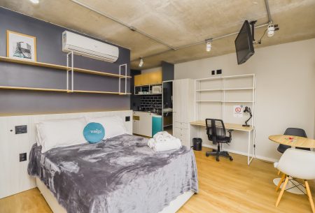 Loft com 26m², 1 quarto, no bairro Santa Cecília em Porto Alegre