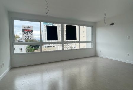 Apartamento com 5m², 1 quarto, 1 suíte, 1 vaga, no bairro Passo da Areia em Porto Alegre