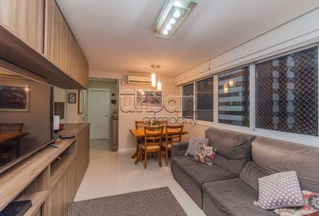 Apartamento com 67m², 3 quartos, 1 suíte, 2 vagas, no bairro Petrópolis em Porto Alegre