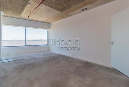 Sala com 34m², no bairro Praia de Belas em Porto Alegre