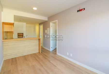 Apartamento com 44m², 1 quarto, 1 vaga, no bairro Azenha em Porto Alegre