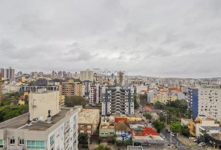 Apartamento com 111m², 3 quartos, 1 suíte, 1 vaga, no bairro Petrópolis em Porto Alegre