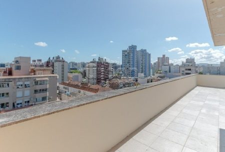 Cobertura com 151m², 2 quartos, 1 suíte, 1 vaga, no bairro Menino Deus em Porto Alegre