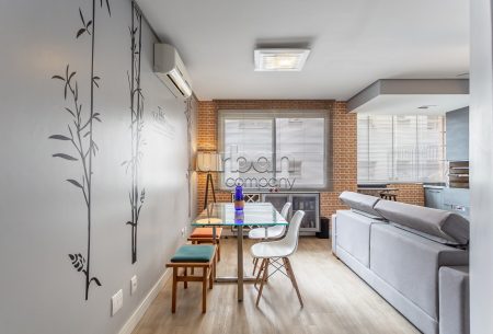 Apartamento com 55m², 1 quarto, 1 suíte, 1 vaga, no bairro Auxiliadora em Porto Alegre