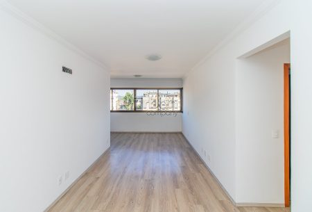 Apartamento com 75m², 2 quartos, 1 suíte, 2 vagas, no bairro Petrópolis em Porto Alegre