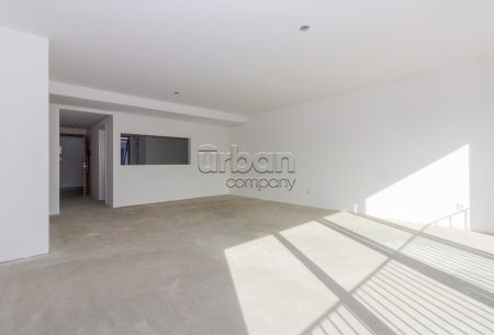 Apartamento Garden com 210m², 3 quartos, 1 suíte, 2 vagas, no bairro Chácara da Pedras em Porto Alegre