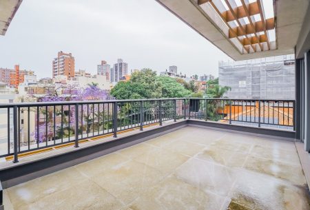 Apartamento Garden com 71m², 2 quartos, 1 suíte, 1 vaga, no bairro Petrópolis em Porto Alegre