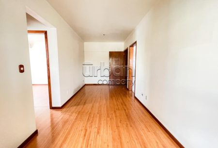 Apartamento com 59m², 2 quartos, 1 vaga, no bairro Vila Ipiranga em Porto Alegre