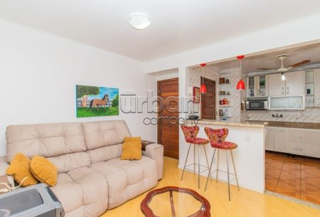 Apartamento com 77m², 2 quartos, 1 vaga, no bairro Passo da Areia em Porto Alegre