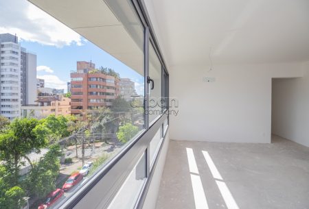 Apartamento com 129m², 3 quartos, 3 suítes, 3 vagas, no bairro Auxiliadora em Porto Alegre