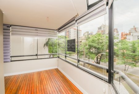 Apartamento com 104m², 2 quartos, 1 vaga, no bairro Bela Vista em Porto Alegre