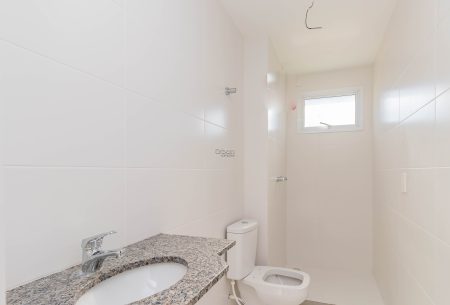 Apartamento com 115m², 3 quartos, 1 suíte, 4 vagas, no bairro Passo da Areia em Porto Alegre