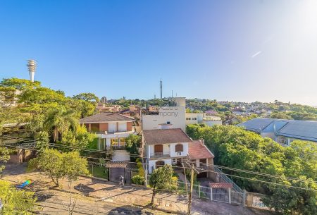 Apartamento com 91m², 3 quartos, 1 suíte, 2 vagas, no bairro Menino Deus em Porto Alegre