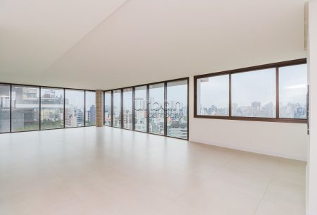 Apartamento com 206m², 3 quartos, 3 suítes, 3 vagas, no bairro Bela Vista em Porto Alegre