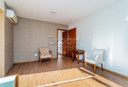 Apartamento com 89m², 2 quartos, 1 suíte, 1 vaga, no bairro Jardim Planalto em Porto Alegre