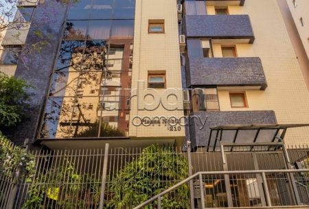 Apartamento com 163m², 3 quartos, 3 suítes, 2 vagas, no bairro Petrópolis em Porto Alegre