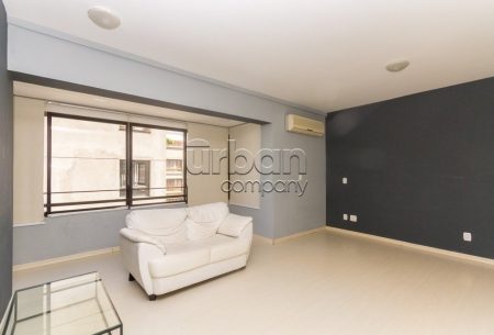 Apartamento com 44m², 1 quarto, 1 vaga, no bairro Mont Serrat em Porto Alegre