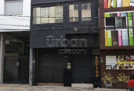 Casa comercial com 240m², no bairro Cidade Baixa em Porto Alegre