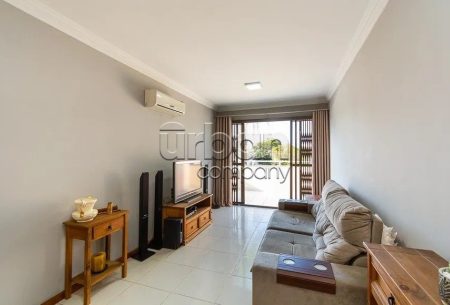 Apartamento Garden com 74m², 2 quartos, 1 suíte, 1 vaga, no bairro Santana em Porto Alegre