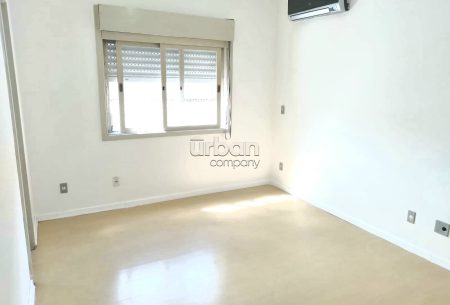 Apartamento com 78m², 2 quartos, 1 suíte, 1 vaga, no bairro Passo da Areia em Porto Alegre