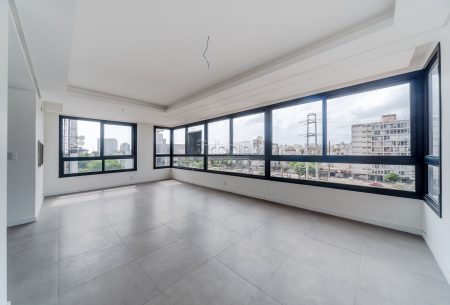 Apartamento com 105m², 3 quartos, 4 vagas, no bairro Menino Deus em Porto Alegre