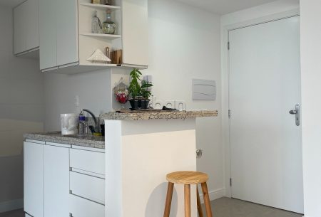 Apartamento com 50m², 1 quarto, 1 vaga, no bairro Passo da Areia em Porto Alegre