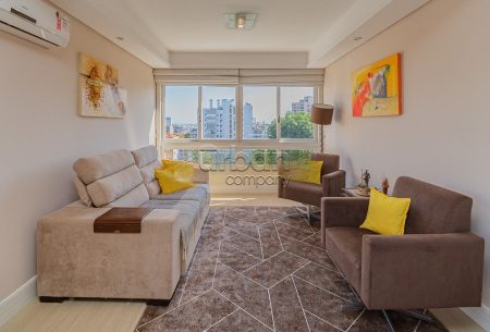 Apartamento com 117m², 3 quartos, 1 suíte, 2 vagas, no bairro Petrópolis em Porto Alegre