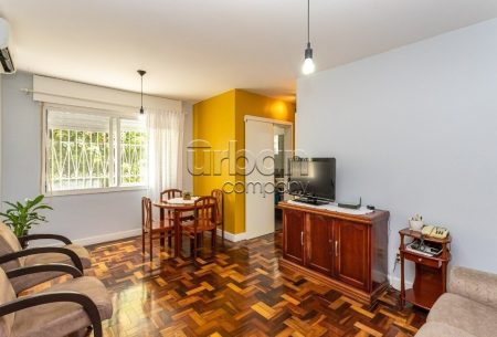 Apartamento com 55m², 2 quartos, no bairro Passo da Areia em Porto Alegre