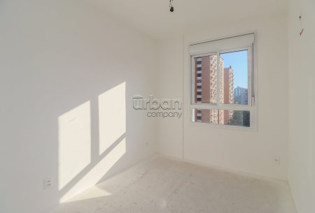 Apartamento com 39m², 1 quarto, 1 vaga, no bairro Partenon em Porto Alegre