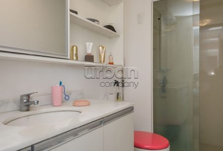 Loft com 35m², 1 quarto, 1 suíte, 2 vagas, no bairro Jardim Botânico em Porto Alegre