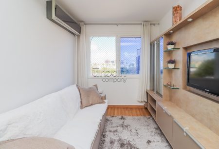 Apartamento com 43m², 1 quarto, no bairro Azenha em Porto Alegre