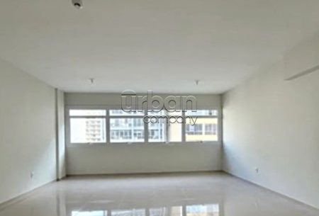 Sala com 31m², no bairro Centro Histórico em Porto Alegre