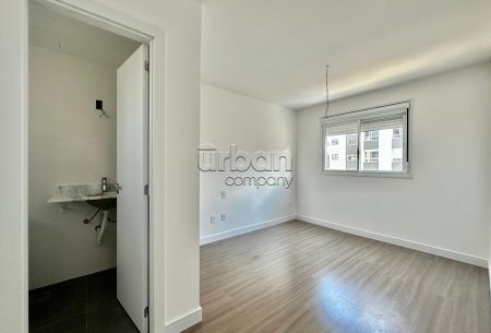 Apartamento com 71m², 2 quartos, 1 suíte, 2 vagas, no bairro Jardim Botânico em Porto Alegre