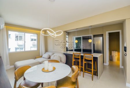 Apartamento com 68m², 2 quartos, 1 vaga, no bairro Petrópolis em Porto Alegre