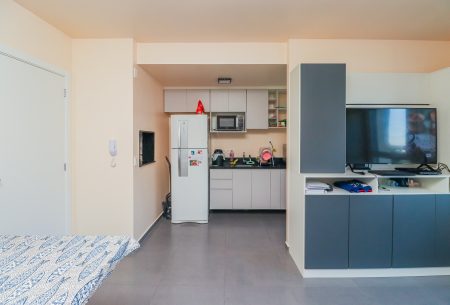 Apartamento com 51m², 2 quartos, 1 suíte, 1 vaga, no bairro Jardim Lindóia em Porto Alegre