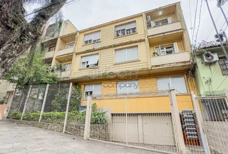 Apartamento com 91m², 3 quartos, no bairro São João em Porto Alegre